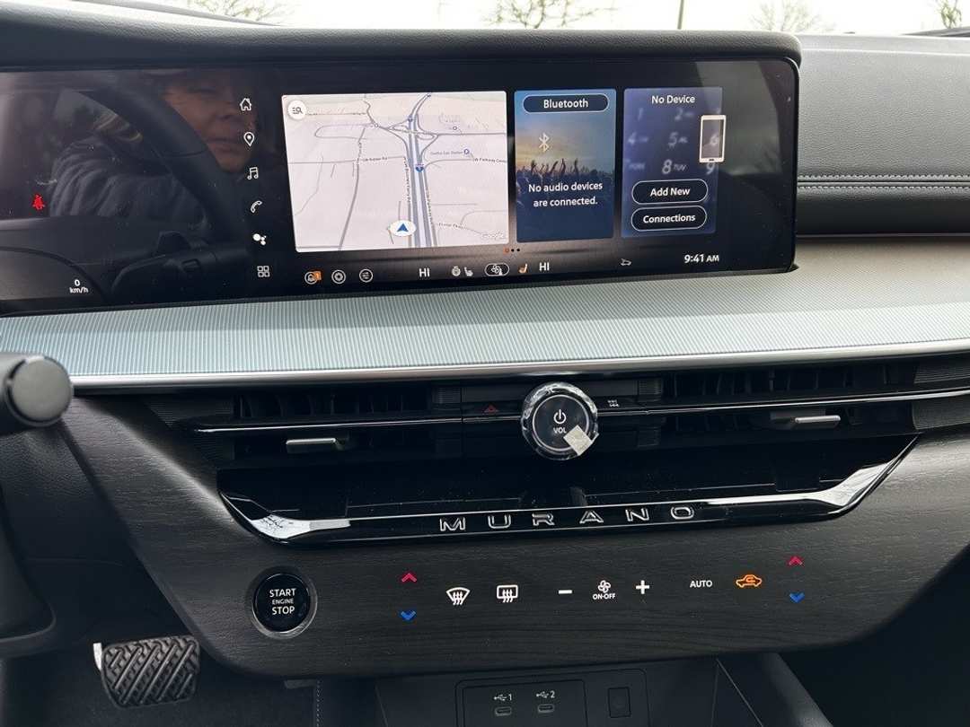 2025 Nissan Murano SL - Image 17