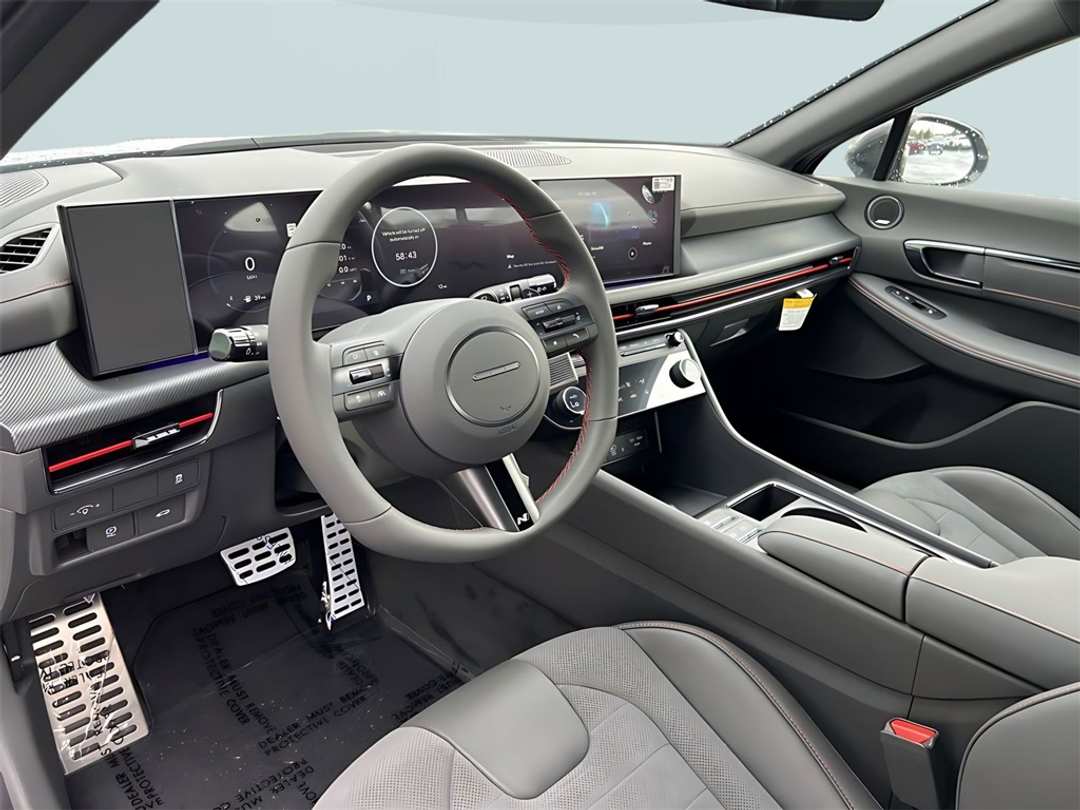 2025 Hyundai Sonata N Line - Image 15