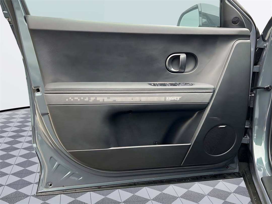2026 Hyundai Ioniq 5 XRT - Image 12