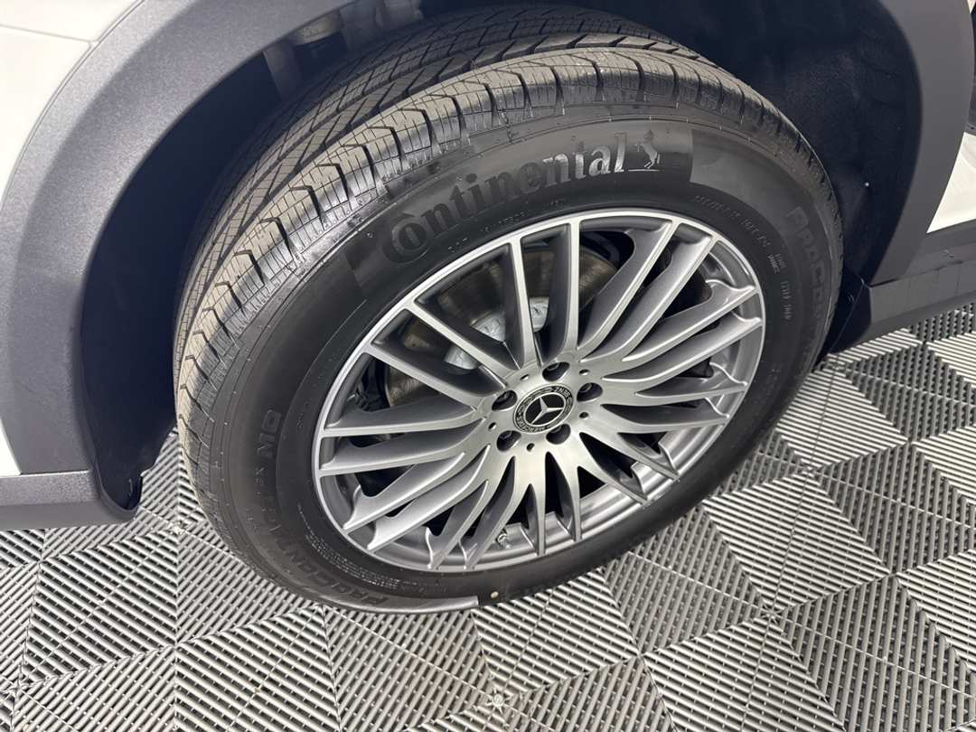 2026 Mercedes-Benz GLC GLC 300 - Image 30