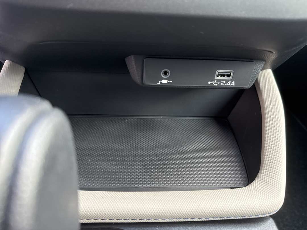 2026 Subaru Forester Base - Image 32