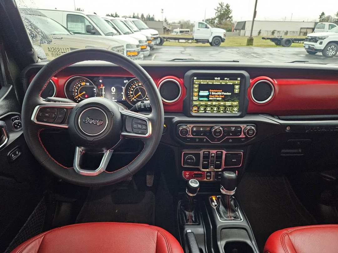 2023 Jeep Wrangler Rubicon - Image 32