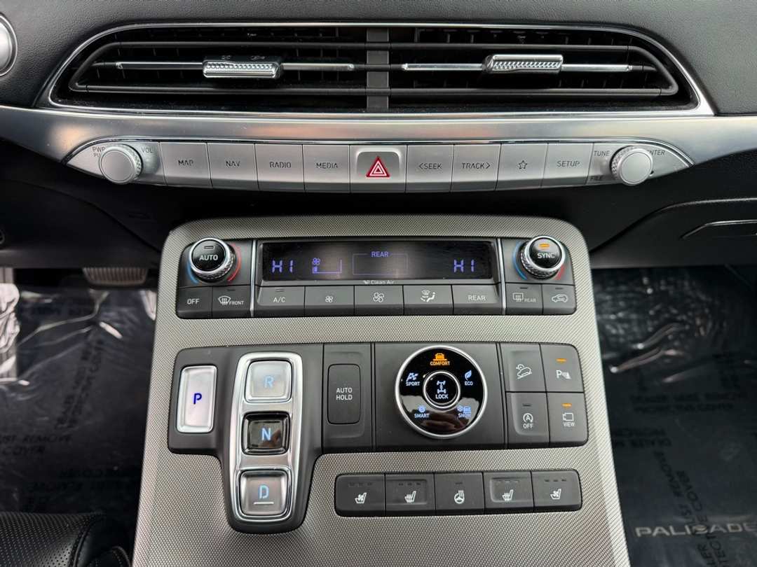 2020 Hyundai Palisade Limited - Image 24