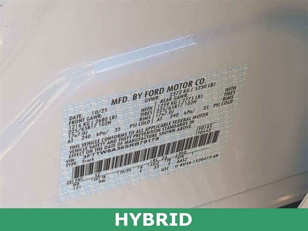 2025 Ford Maverick XL - Image 30