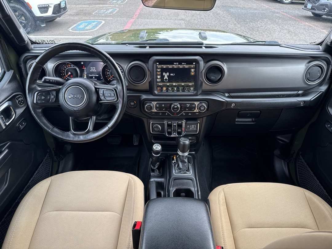 2023 Jeep Gladiator Willys - Image 22