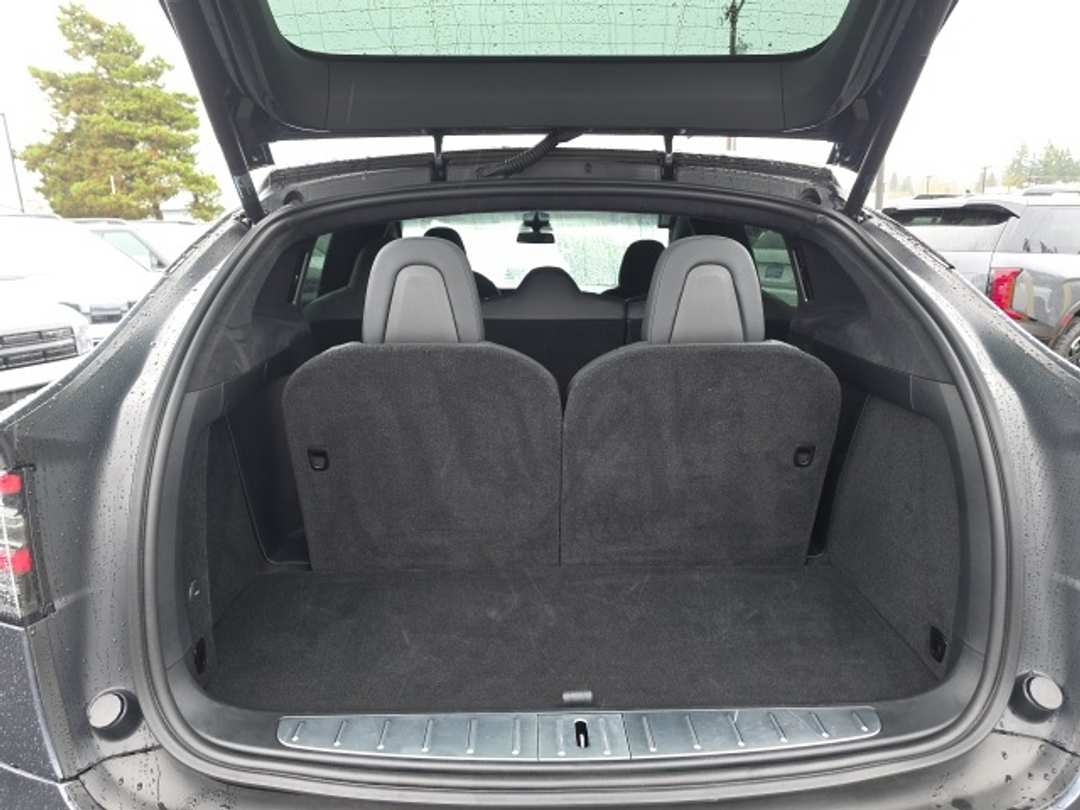 2020 Tesla Model X Performance - Image 20