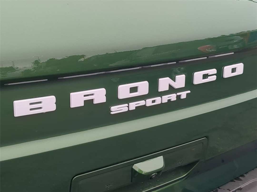 2025 Ford Bronco Sport Outer Banks - Image 28