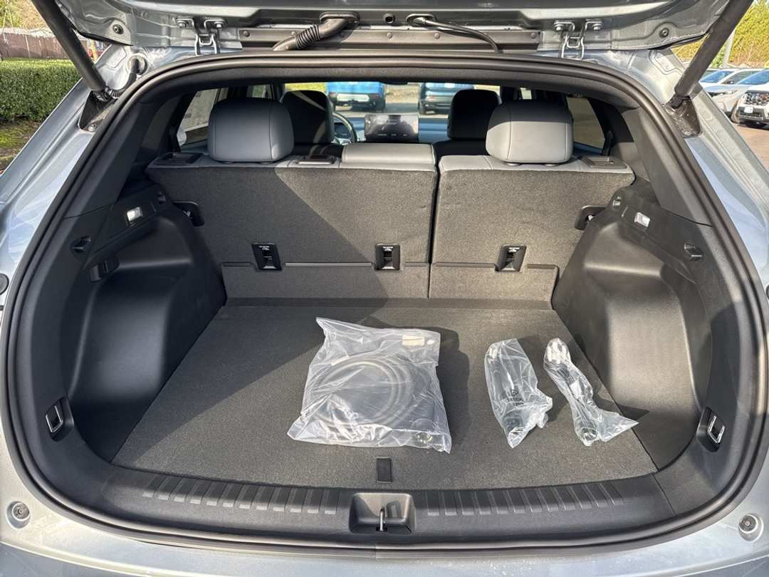 2026 Honda Prologue Touring - Image 16