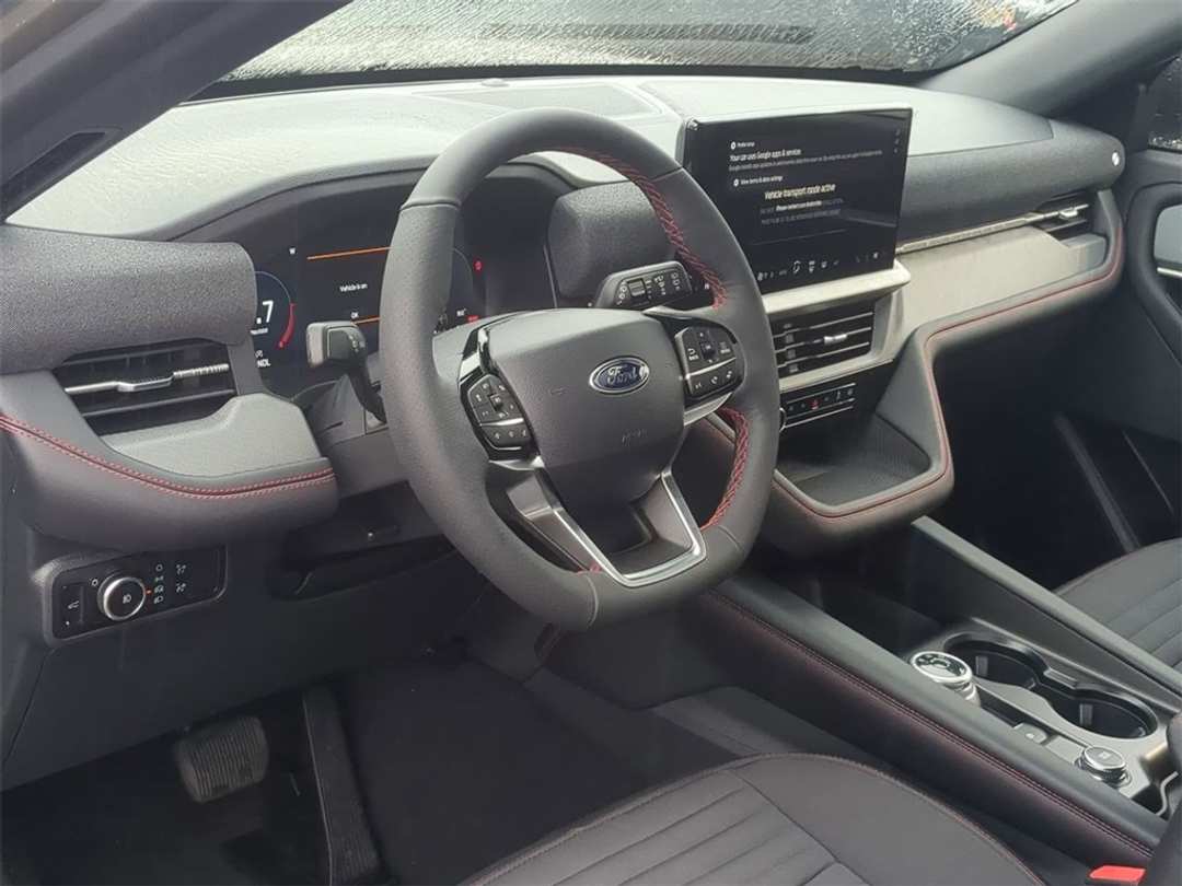 2026 Ford Explorer STLine - Image 12