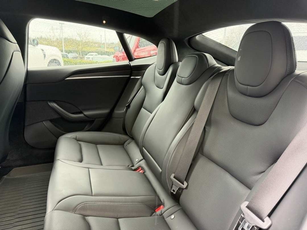 2021 Tesla Model S Plaid - Image 31