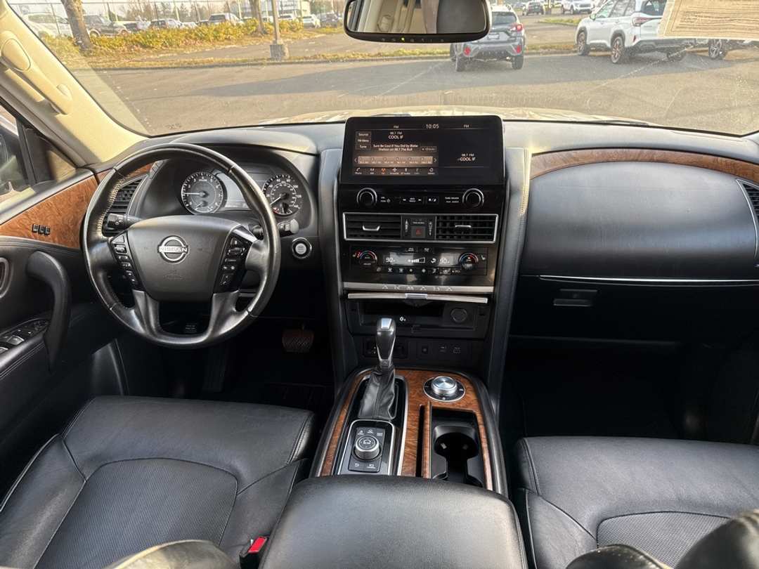 2023 Nissan Armada SL - Image 26