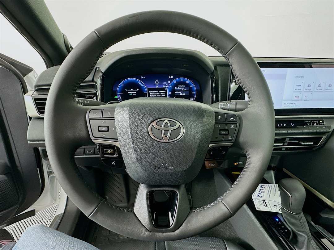 2026 Toyota Camry XSE - Image 11
