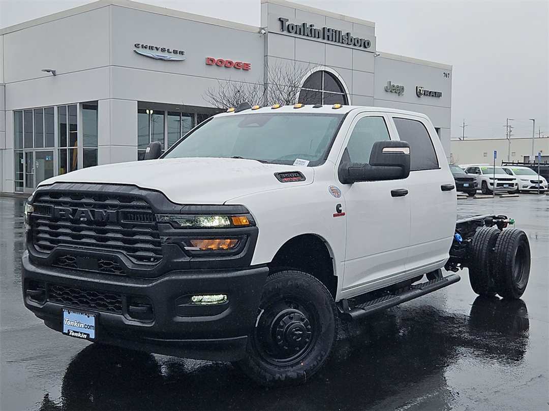 2026 Ram 3500 Tradesman - Image 2