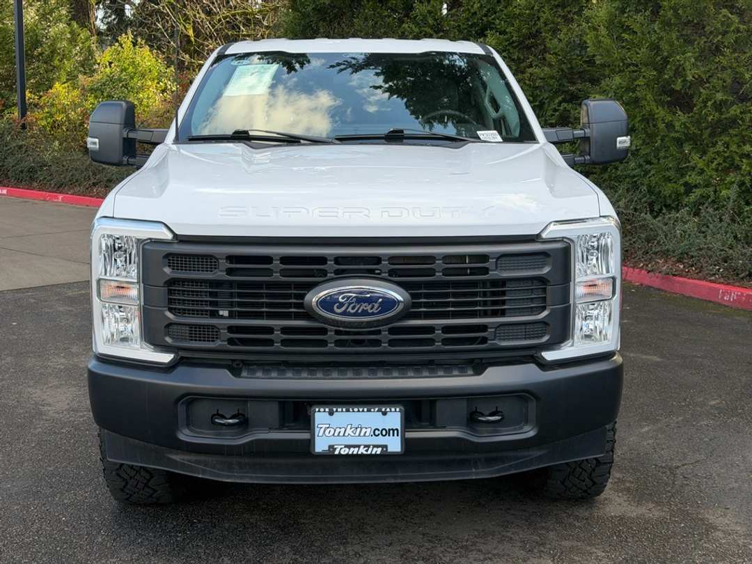 2024 Ford F-350Sd XL - Image 12