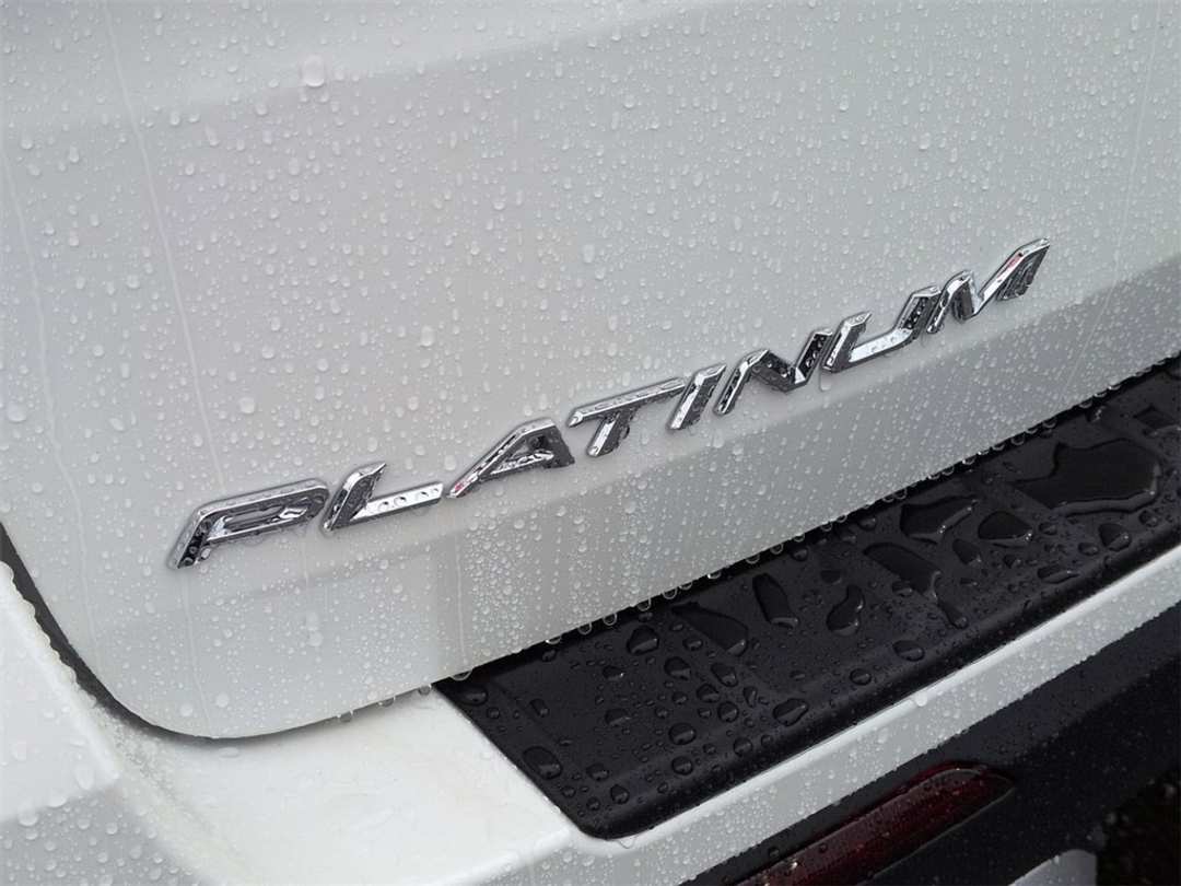 2026 Ford Explorer Platinum - Image 27