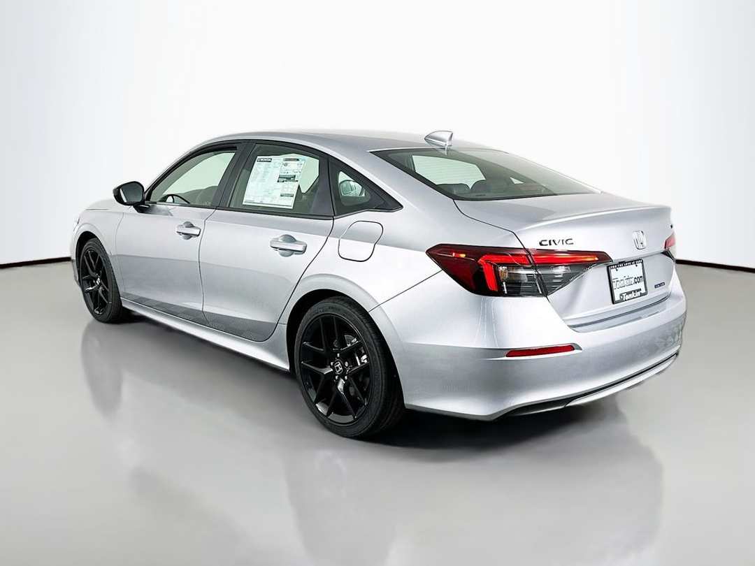 2026 Honda Civic Sport - Image 5