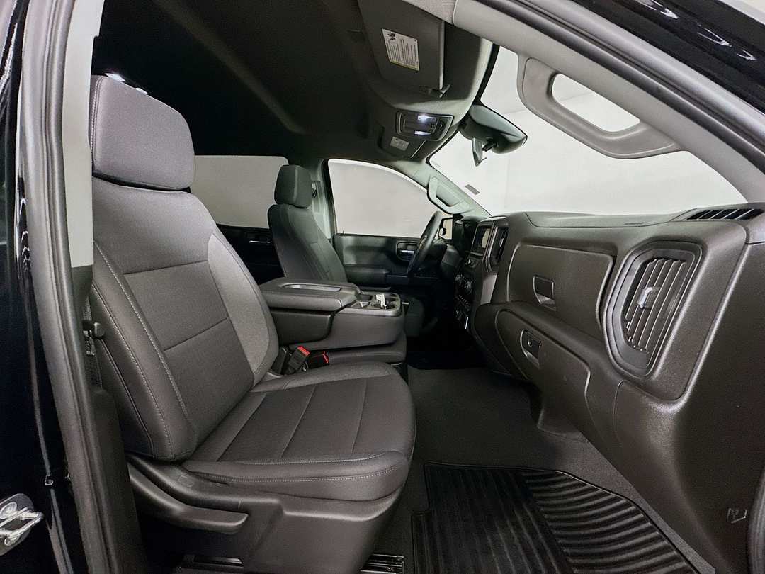 2024 Chevrolet Silverado 1500 Custom - Image 28
