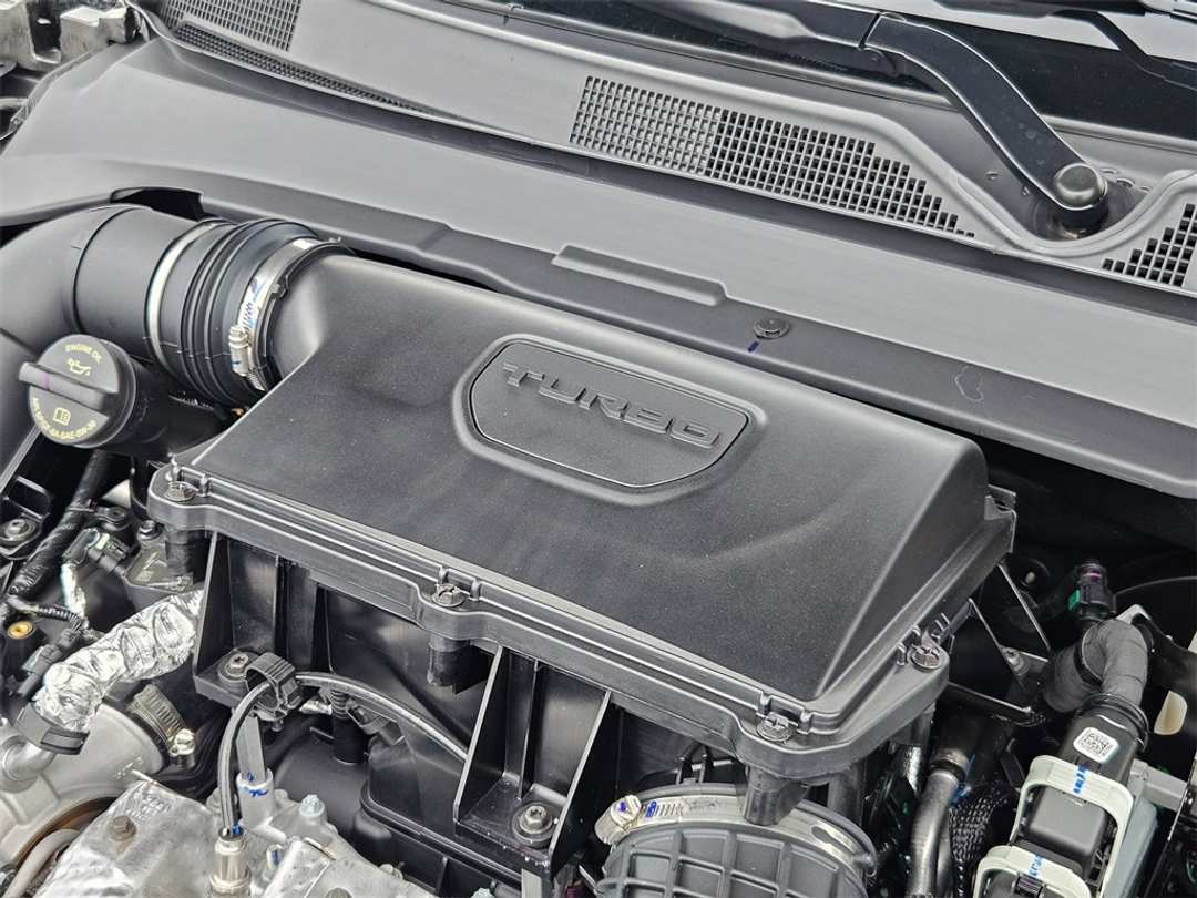 2026 Jeep Compass Latitude - Image 38