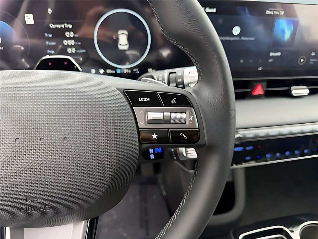 2026 Hyundai Ioniq 5 SE - Image 18