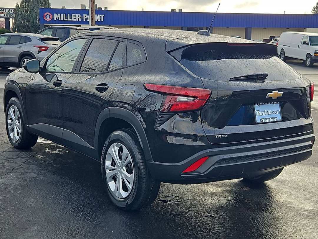 2026 Chevrolet Trax LS - Image 3