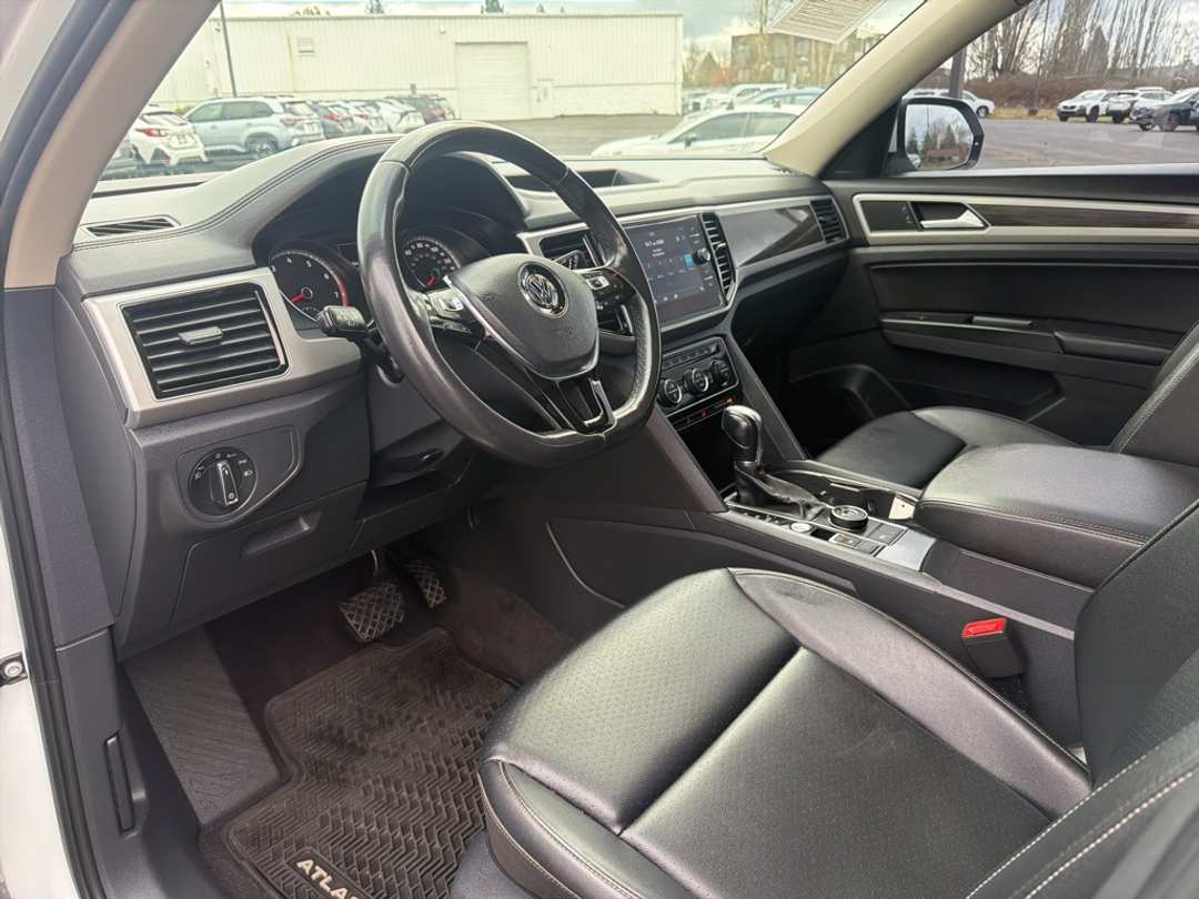 2018 Volkswagen Atlas SEL - Image 15