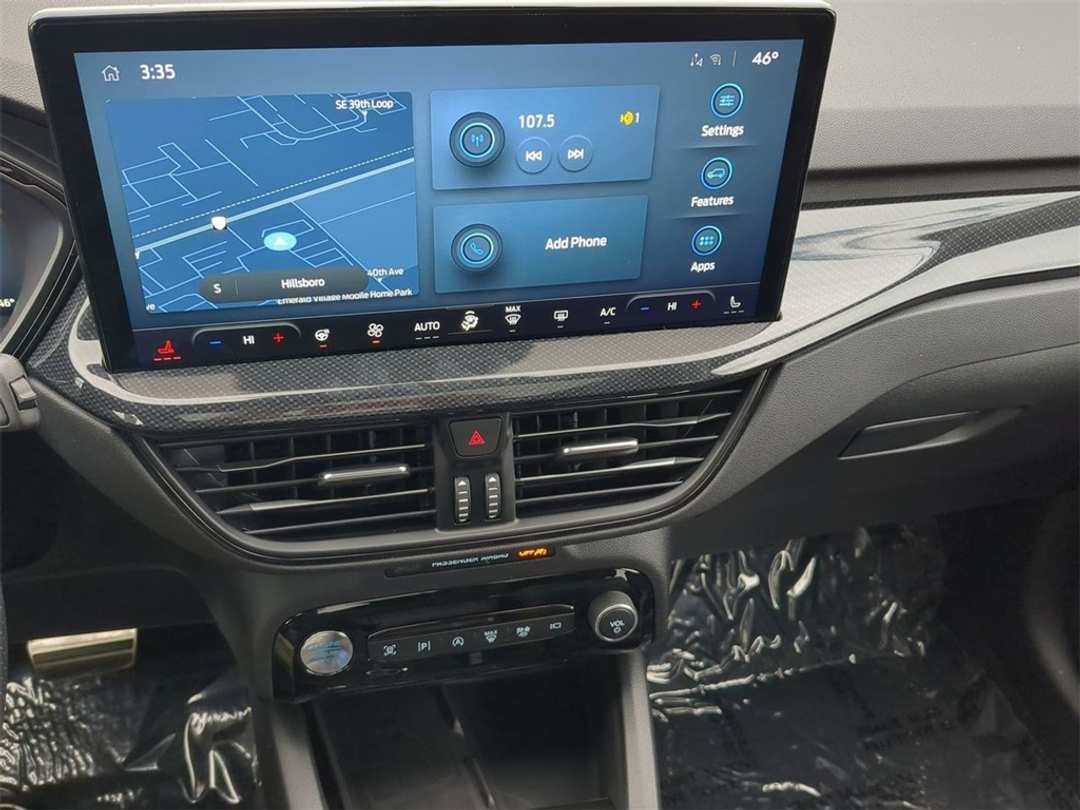 2024 Ford Escape STLine Elite - Image 18