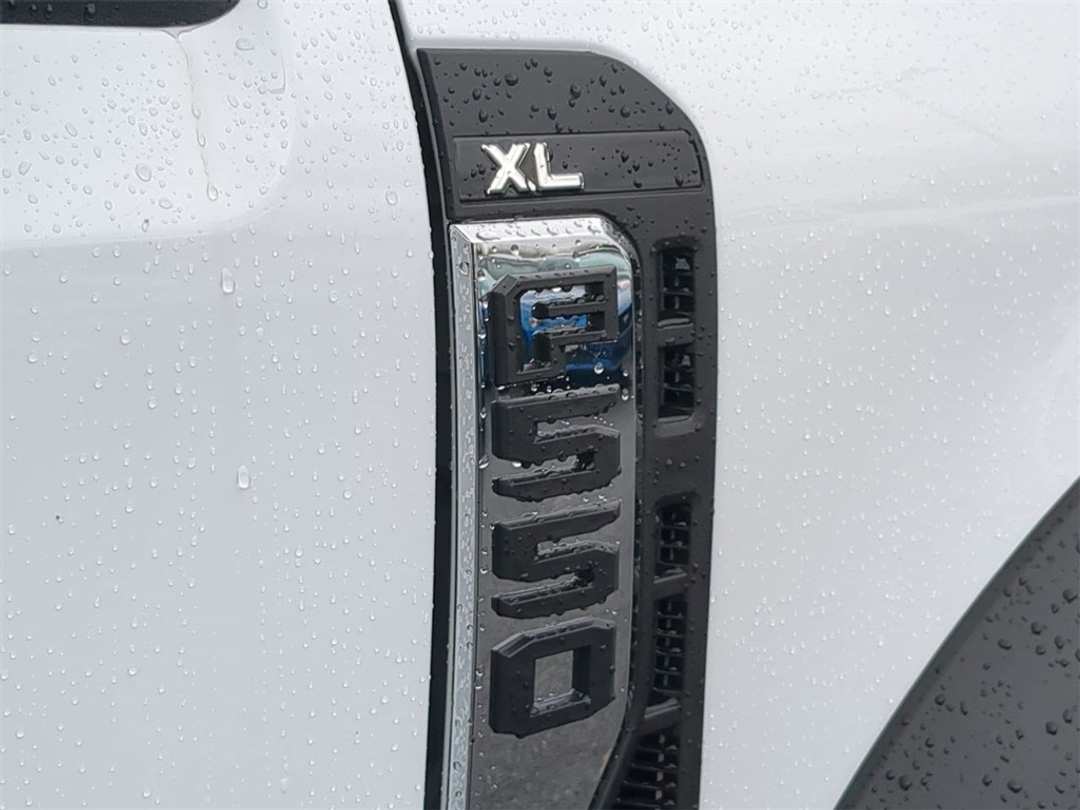 2024 Ford F-550Sd XL - Image 20