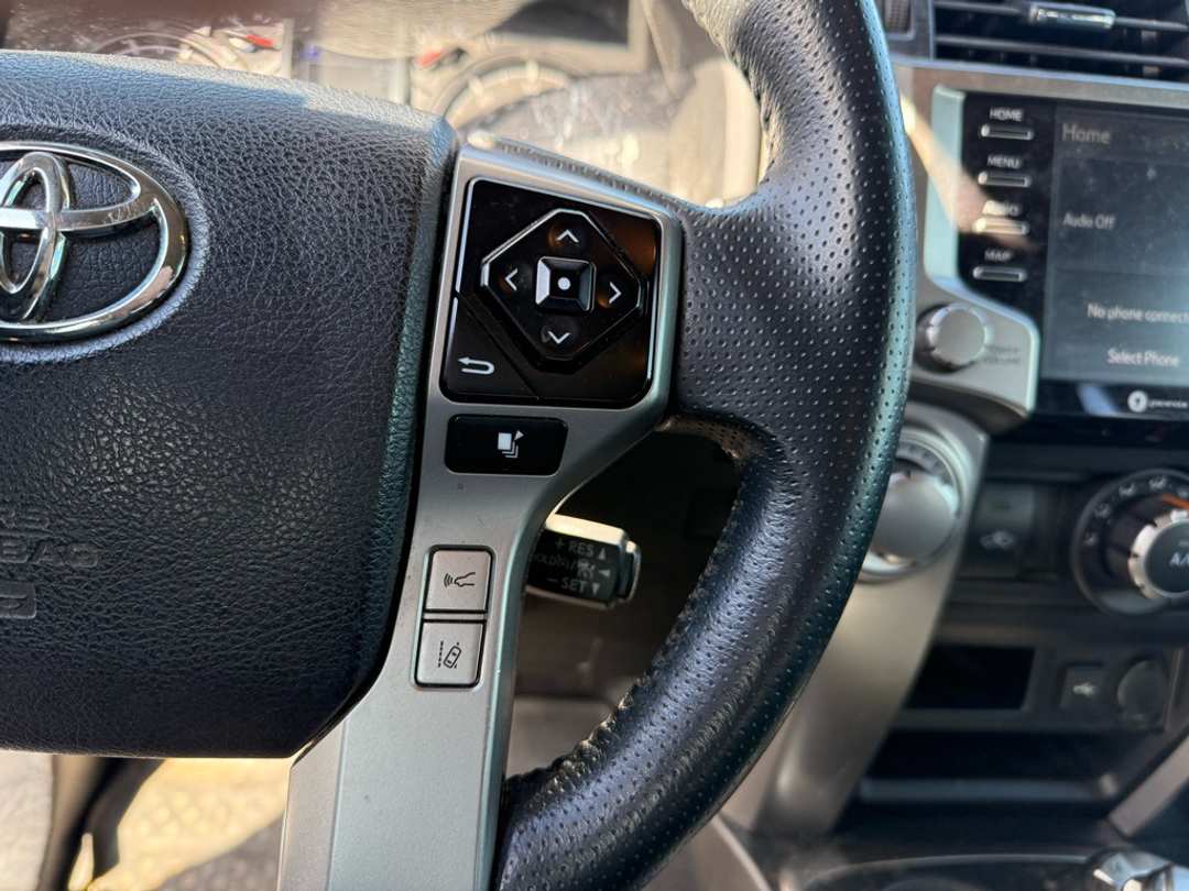 2020 Toyota 4Runner SR5 Premium - Image 12