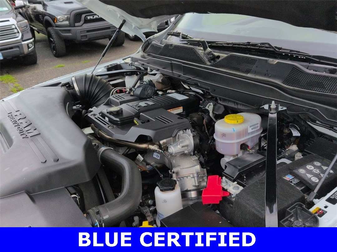 2024 Ram 2500 Laramie - Image 32