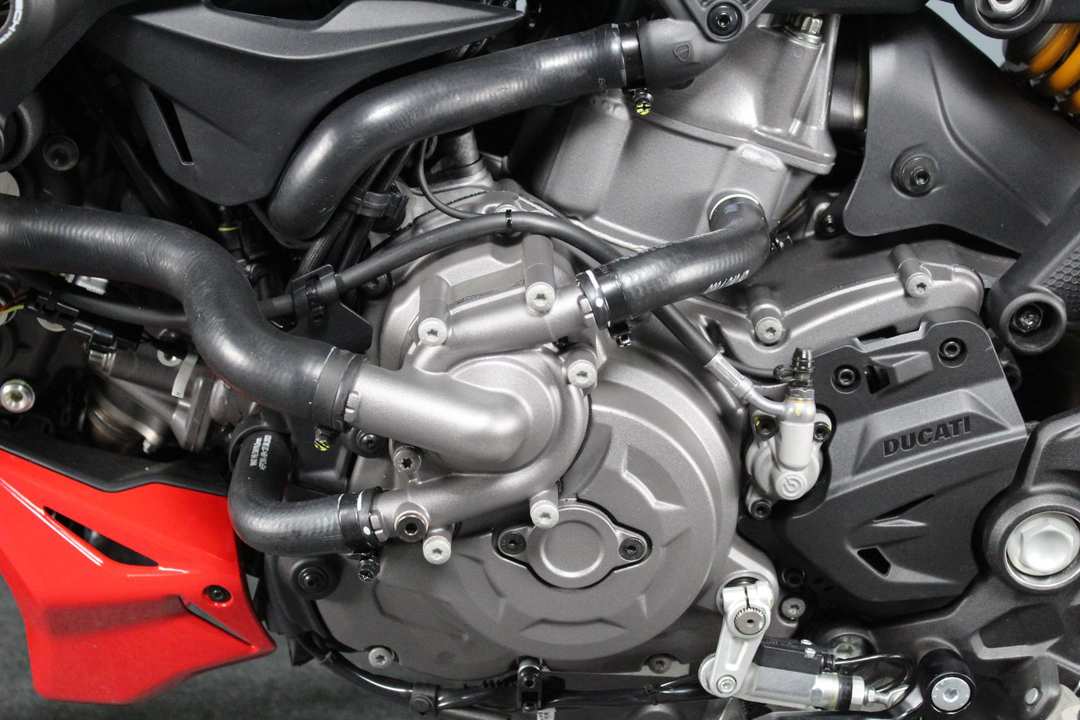 2024 Ducati Monster 30Th Anniversario - Image 15