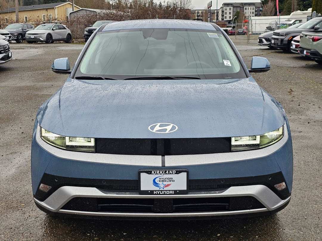 2026 Hyundai Ioniq 5 SEL - Image 2