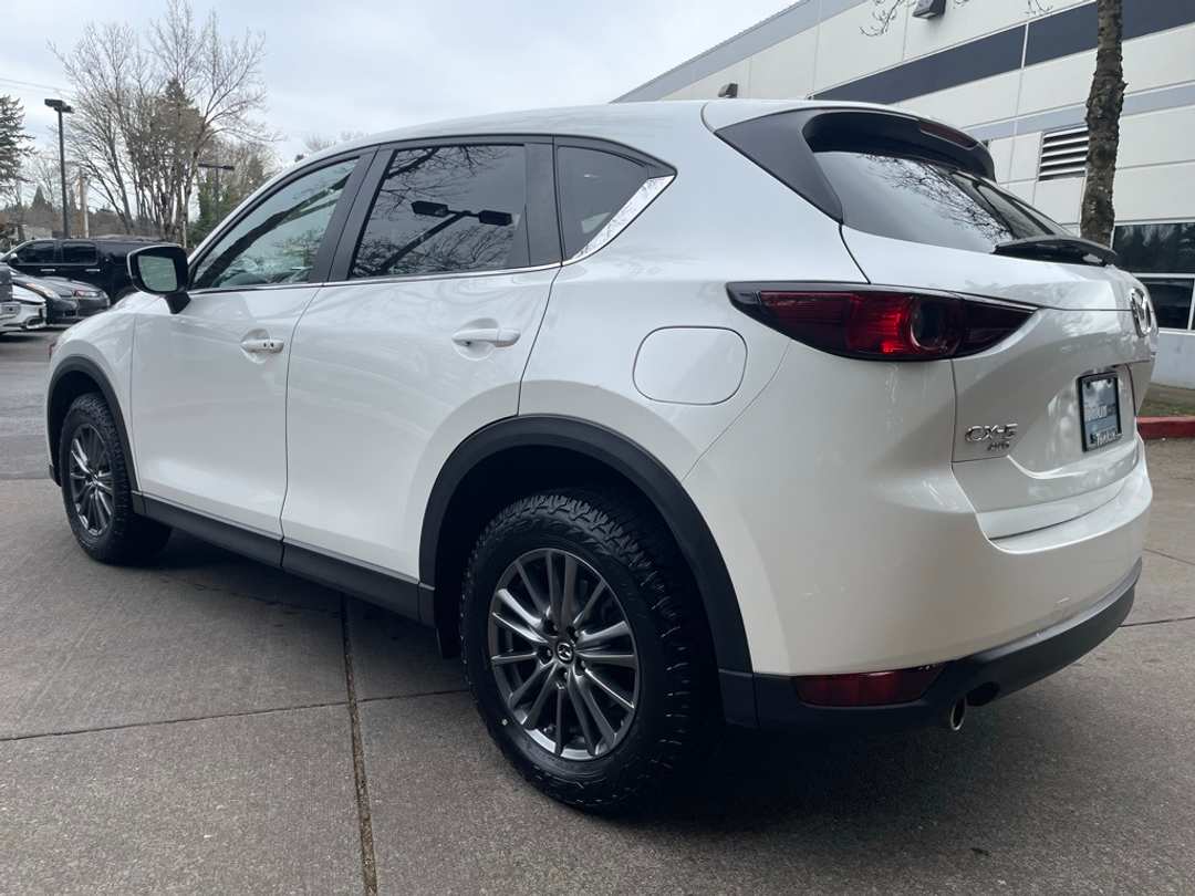 2020 MAZDA CX-5 Touring - Image 6