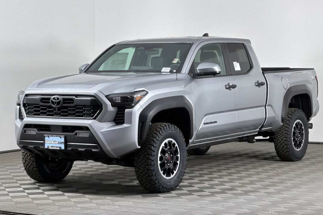 Toyota Tacoma - Image 7