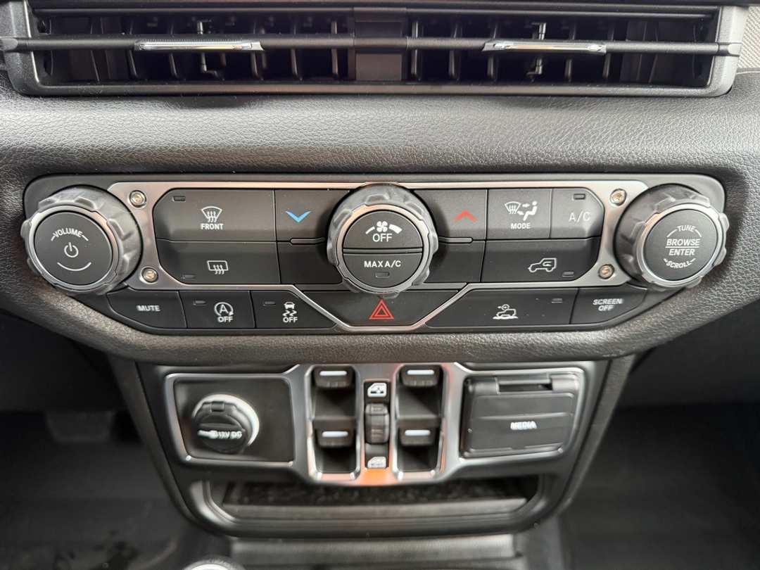 2026 Jeep Wrangler Sport - Image 23