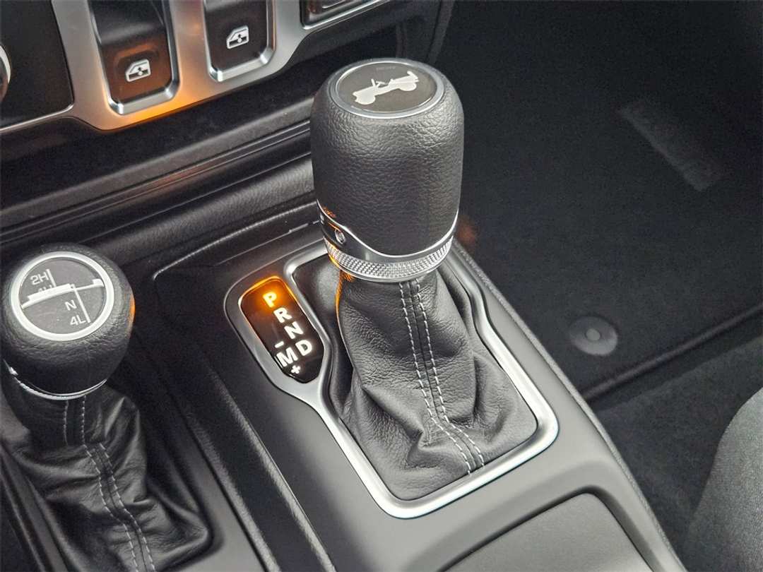 2026 Jeep Wrangler Sport - Image 18