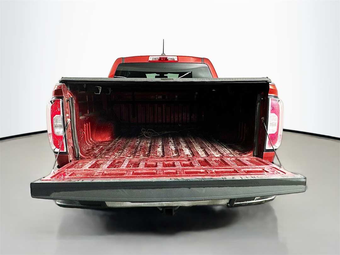 2015 GMC Canyon SLE1 - Image 24