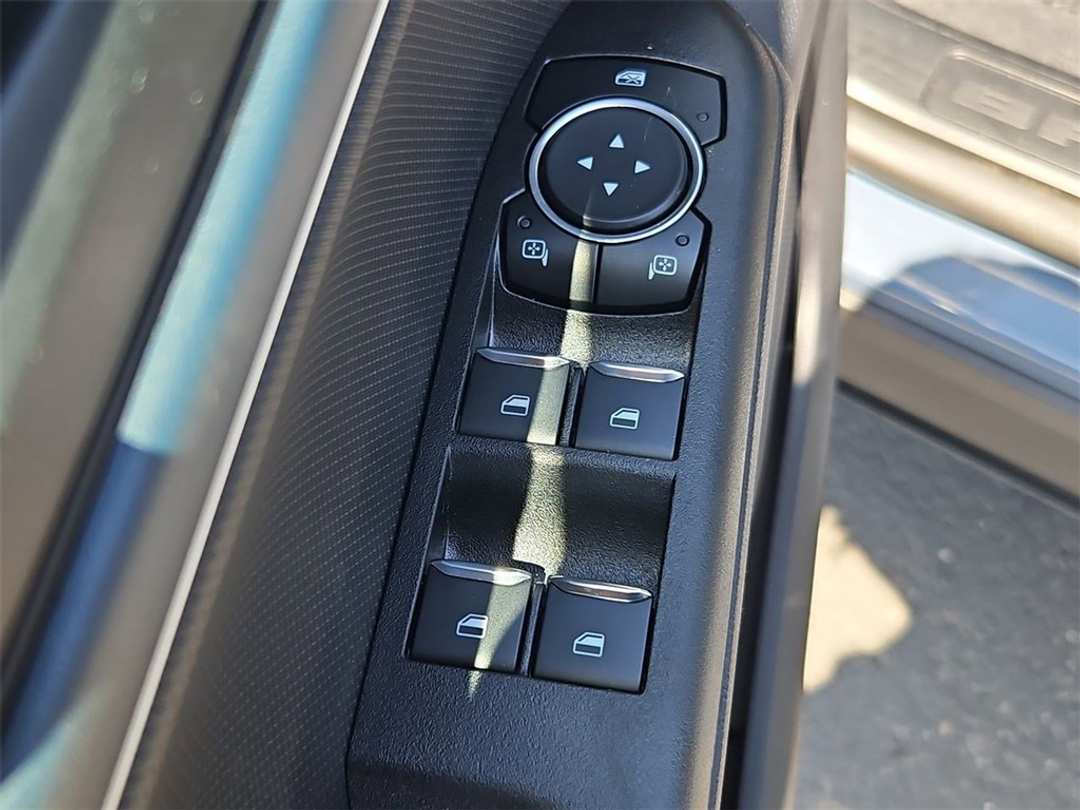 2025 Ford Bronco Sport Heritage - Image 10