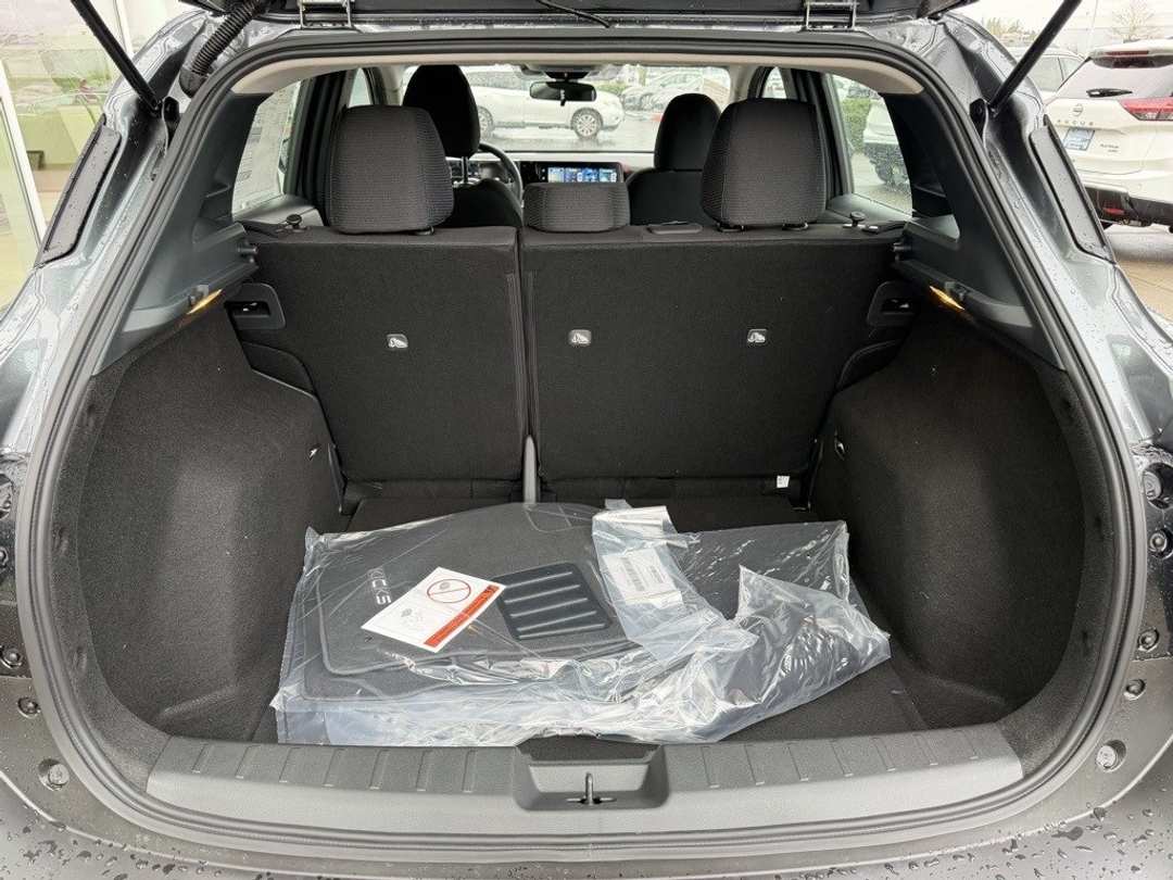 2026 Nissan Kicks S - Image 10