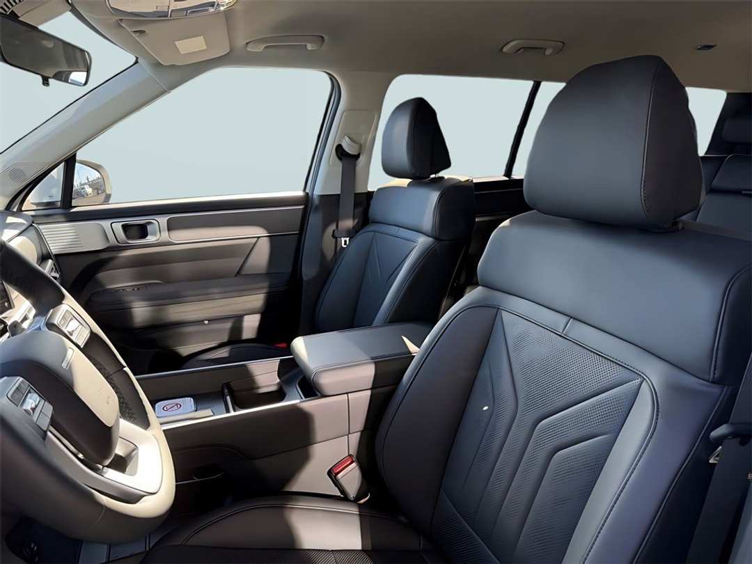 2026 Hyundai Santa Fe SEL - Image 14