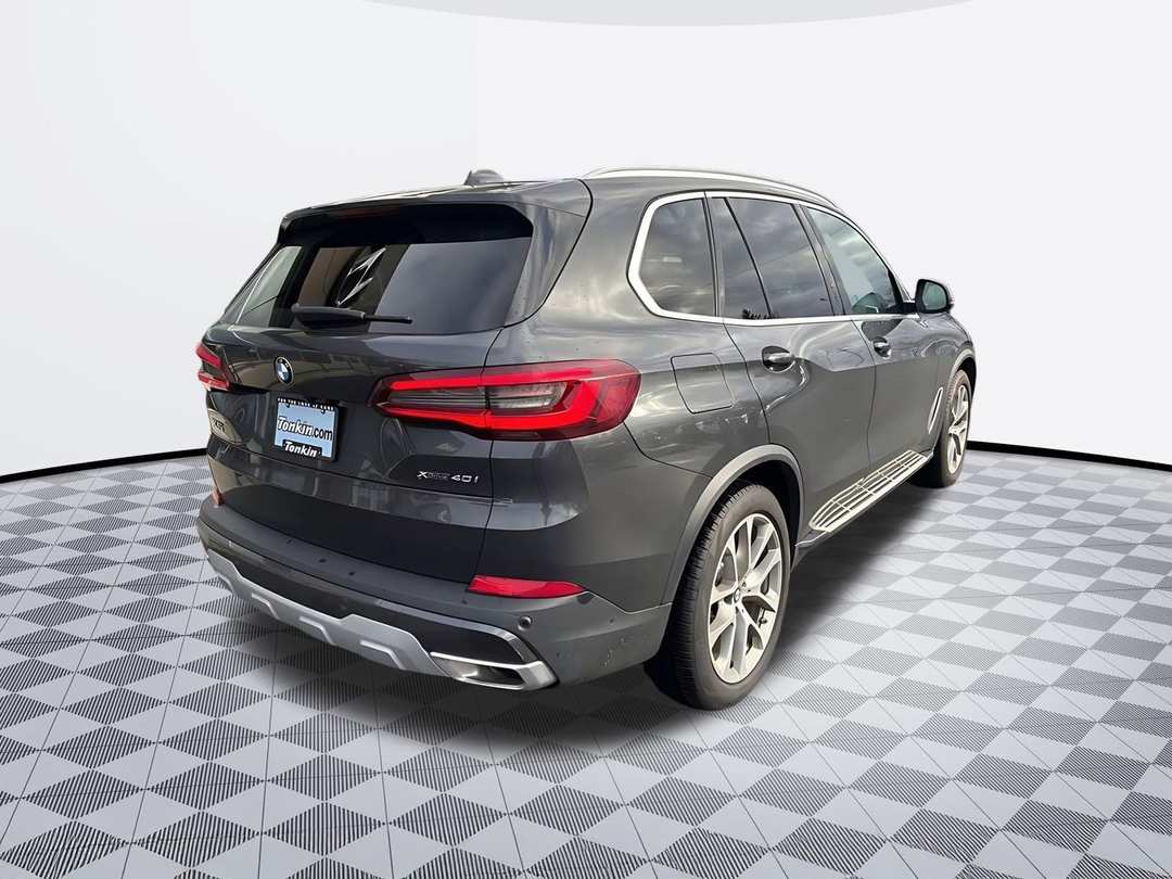 2023 BMW X5 xDrive40i - Image 3