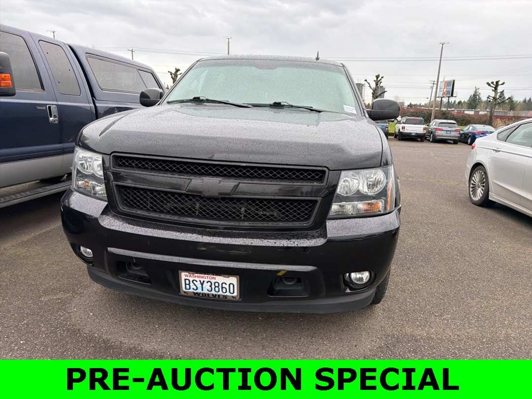 2013 Chevrolet Tahoe LT - Image 2