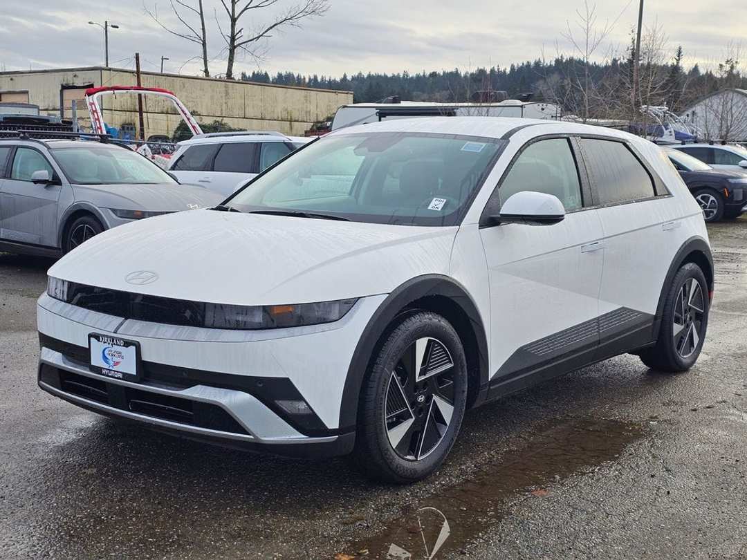 2026 Hyundai Ioniq 5 SEL - Image 3