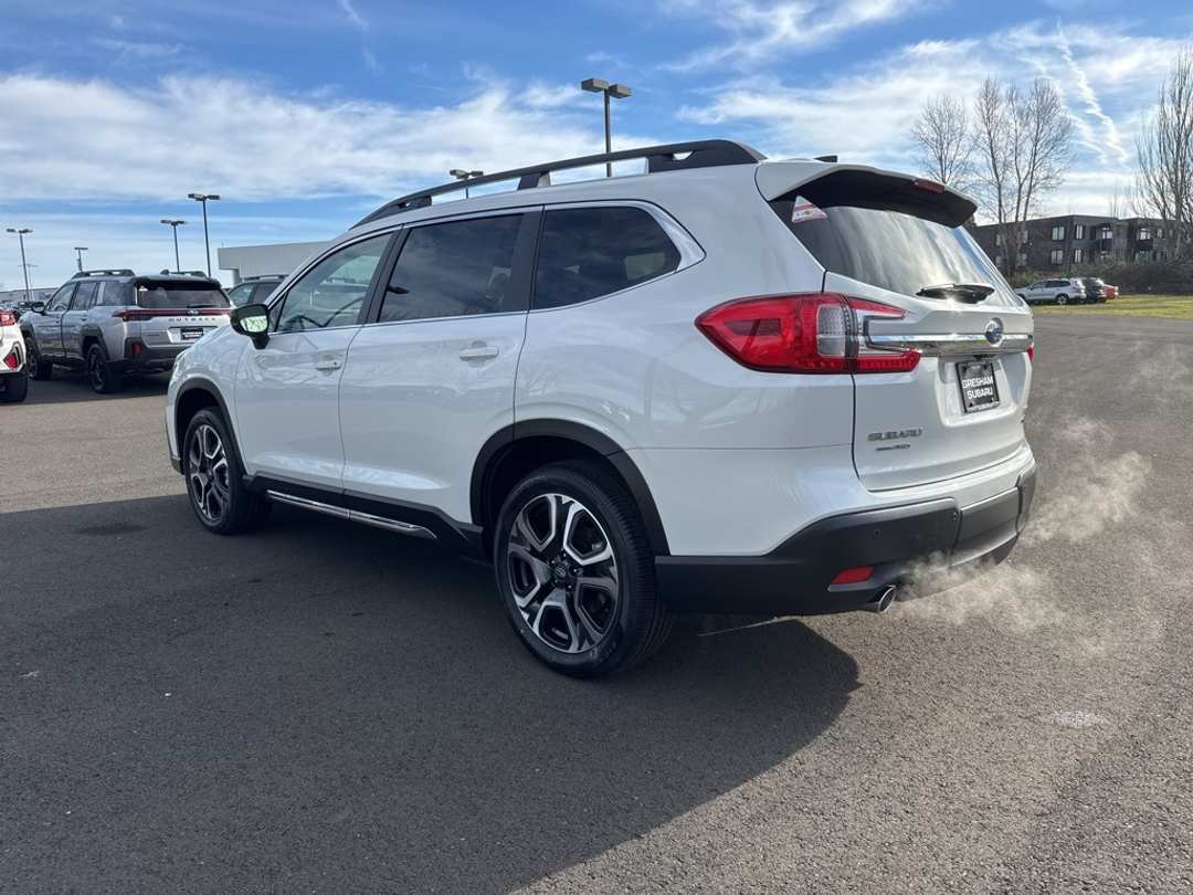 2026 Subaru Ascent Limited - Image 5