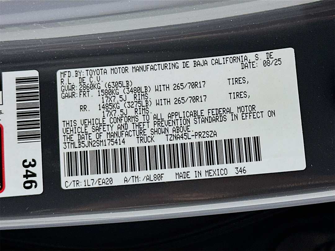 2025 Toyota Tacoma TRD OffRoad - Image 32