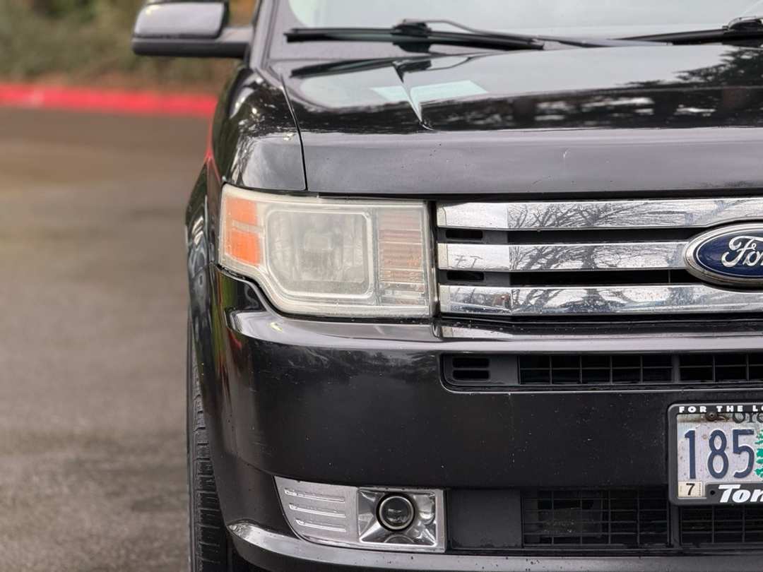 2011 Ford Flex SEL - Image 3