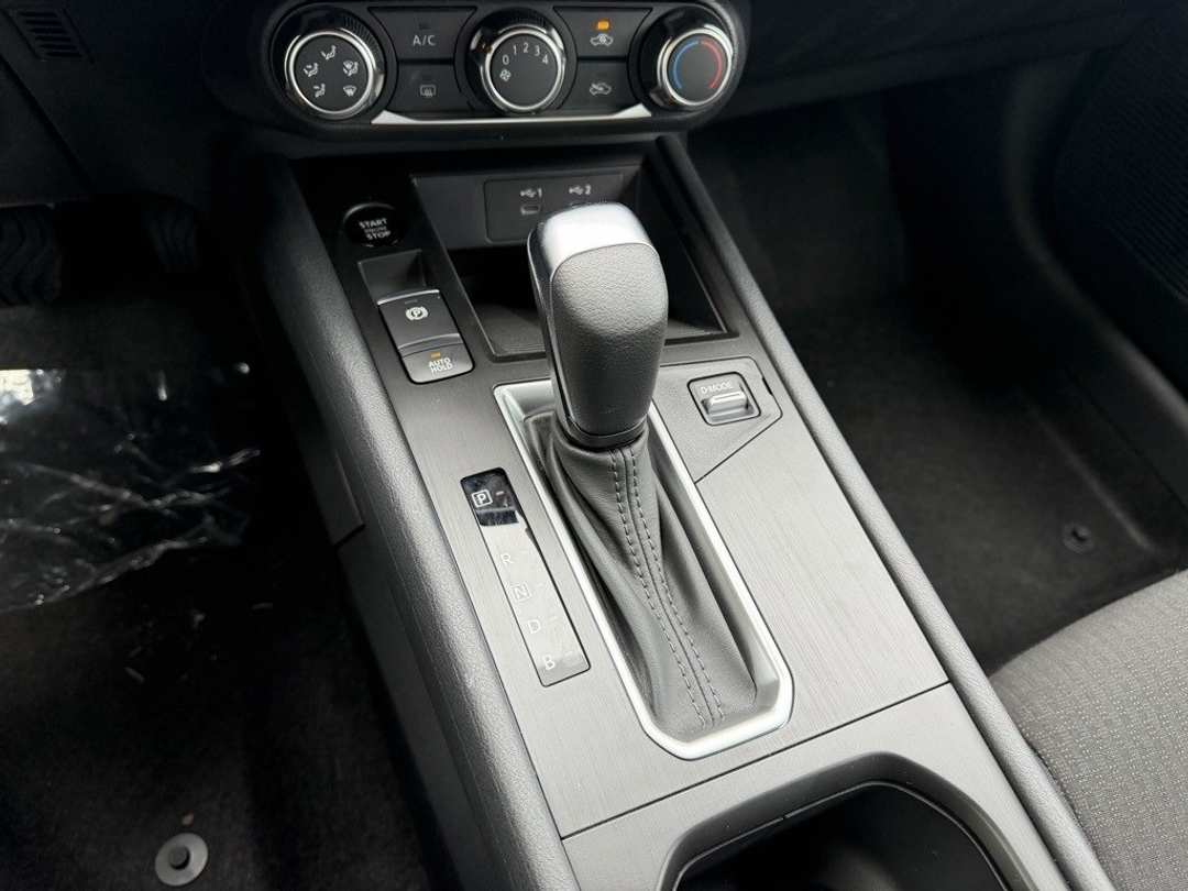 2026 Nissan Kicks S - Image 23