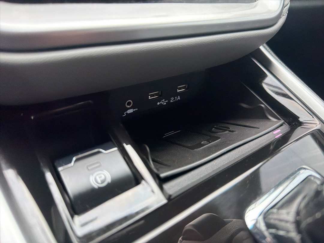 2020 Subaru Outback Limited - Image 38