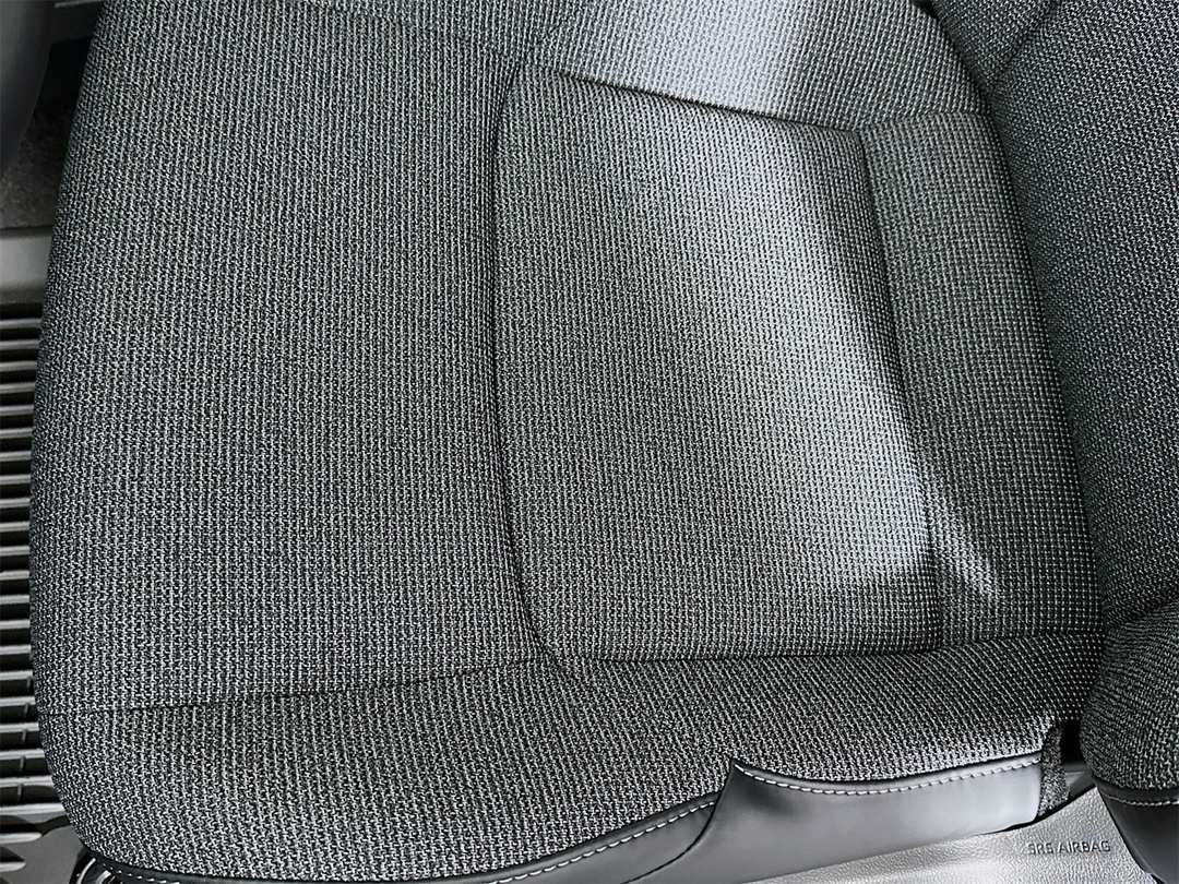 2026 Toyota Bz XLE Plus - Image 19