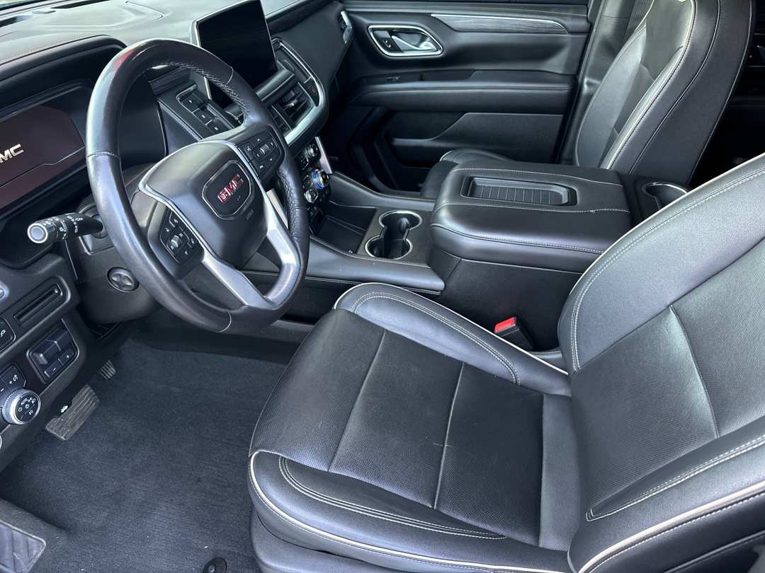 2022 GMC Yukon Xl SLT - Image 9