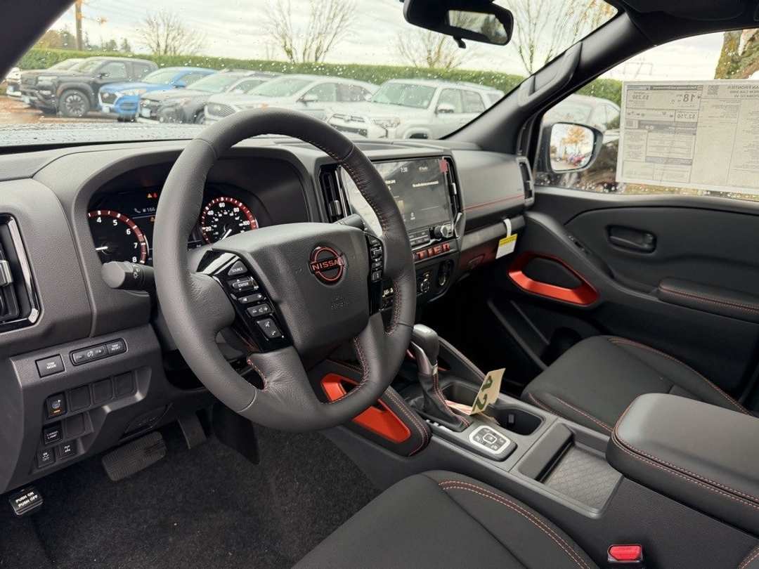 2026 Nissan Frontier PRO4X - Image 15